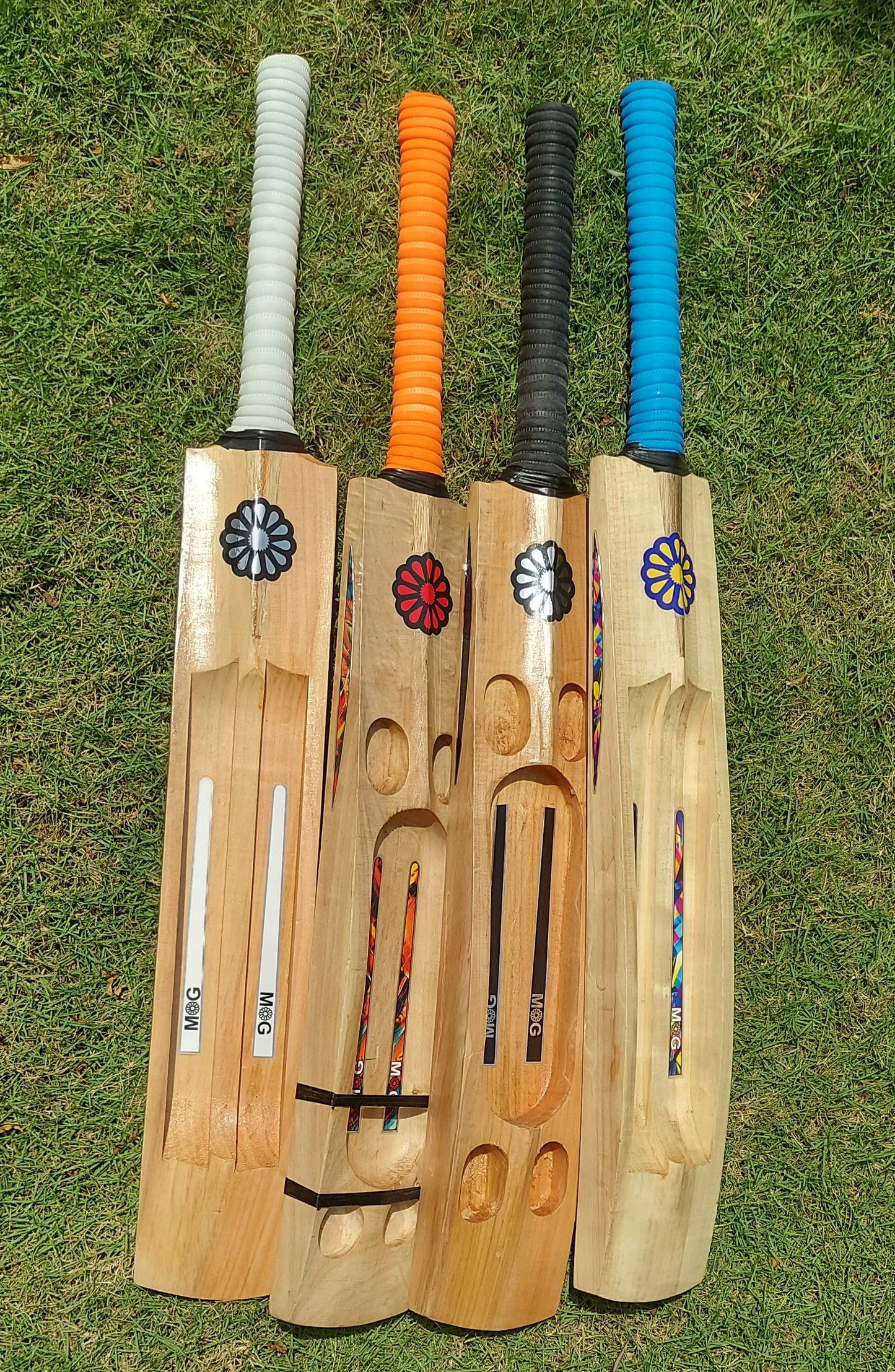 MG Kashmir Willow Tennis Cricket Bat 35inch Singapuri handle Hard Ball